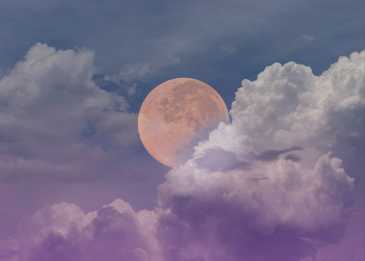 6 Idées de Rituels de Pleine Lune : Se Connecter à l'Énergie Lunaire